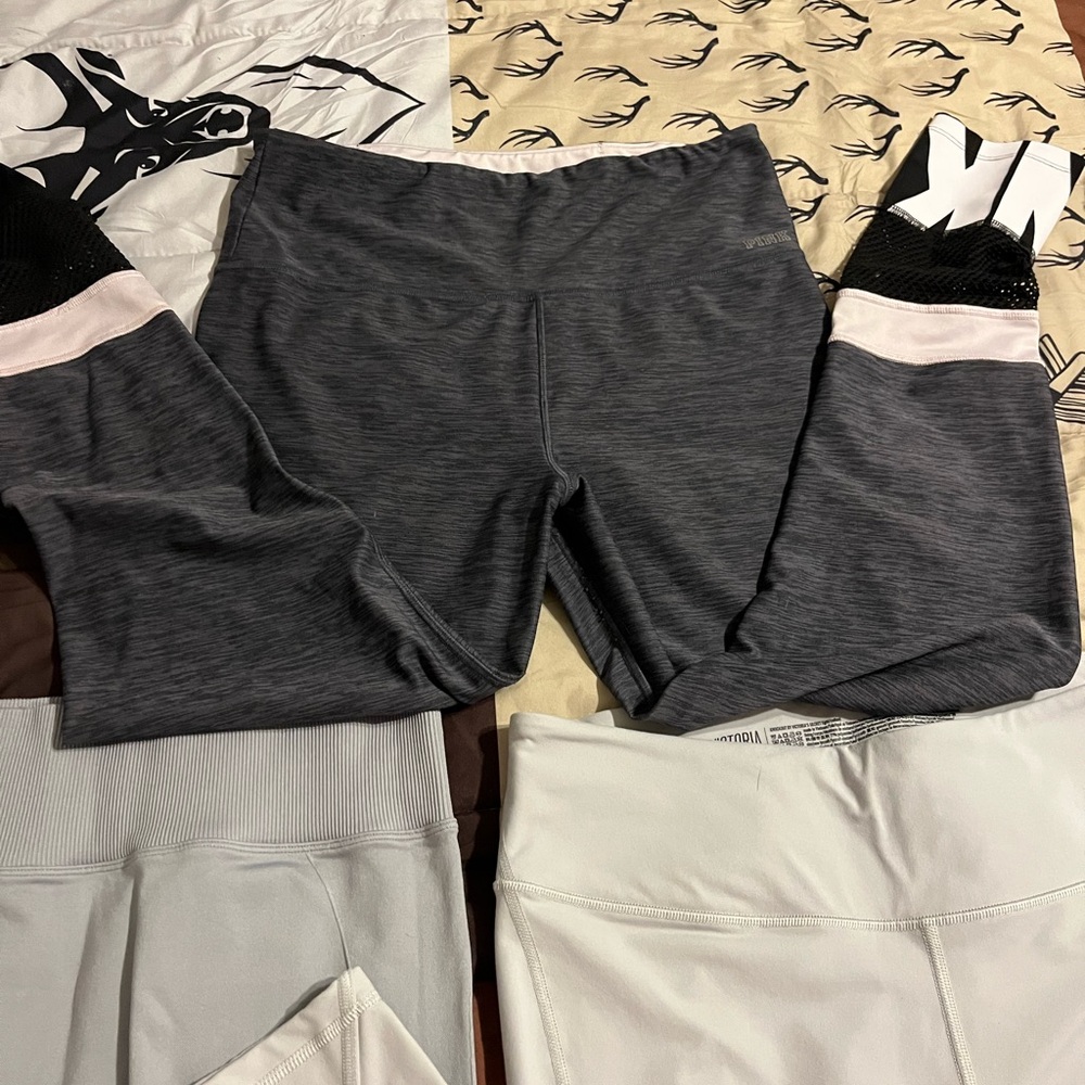 (3) EUC VS PINK LEGGINGS SIZE LARGE - Picture 4 of 9